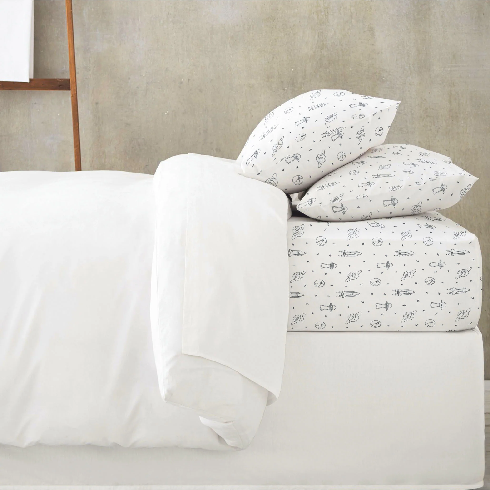 Organic Kids Fitted Sheet - Astro - Image 3